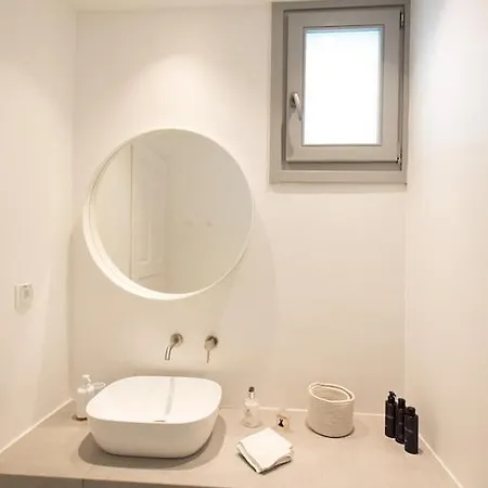 Serendipity With 3 Bedrooms Walking Distance To The Beach! Villa Platys Gialos (Mykonos)