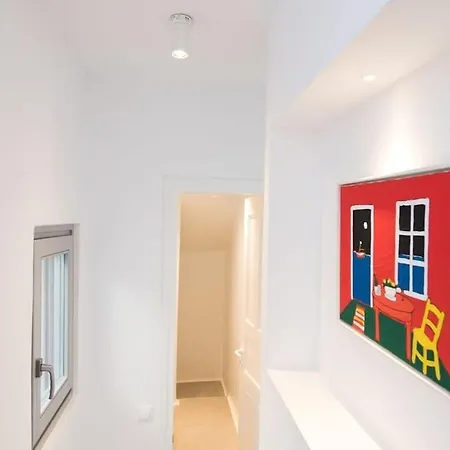 Serendipity With 3 Bedrooms Walking Distance To The Beach! Villa