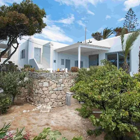 Serendipity With 3 Bedrooms Walking Distance To The Beach! Villa *
