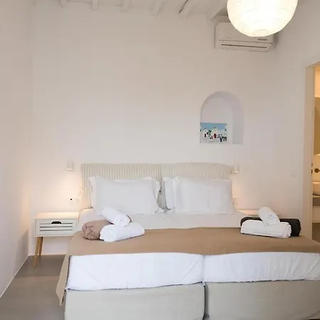 Serendipity With 3 Bedrooms Walking Distance To The Beach! Villa *